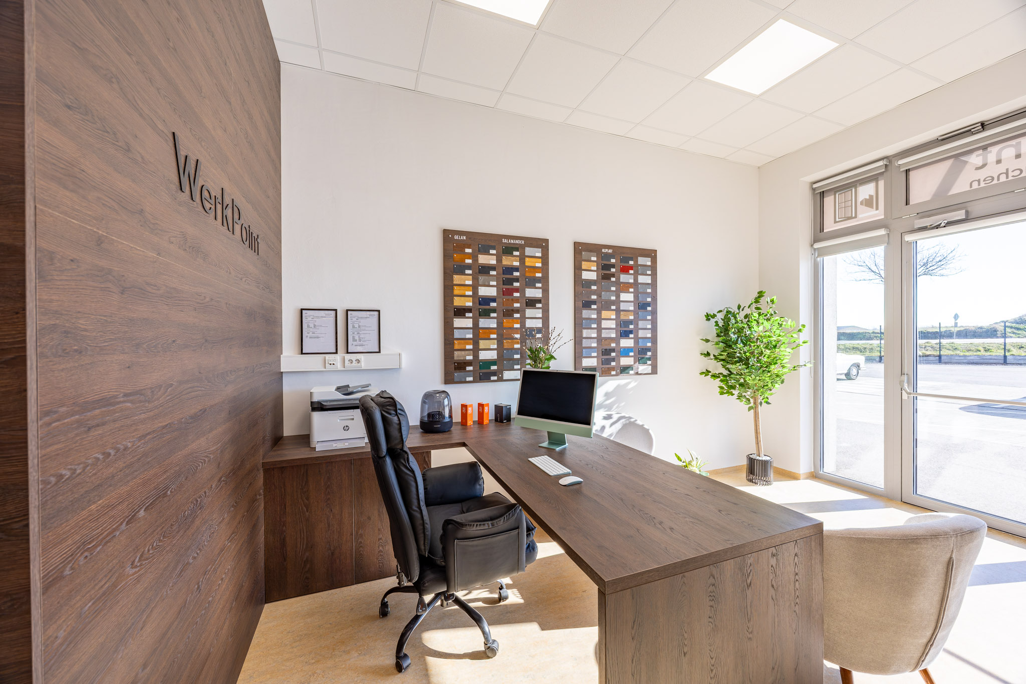 werkpoint-2 Hochzeitspaar vor malerischer Kulisse