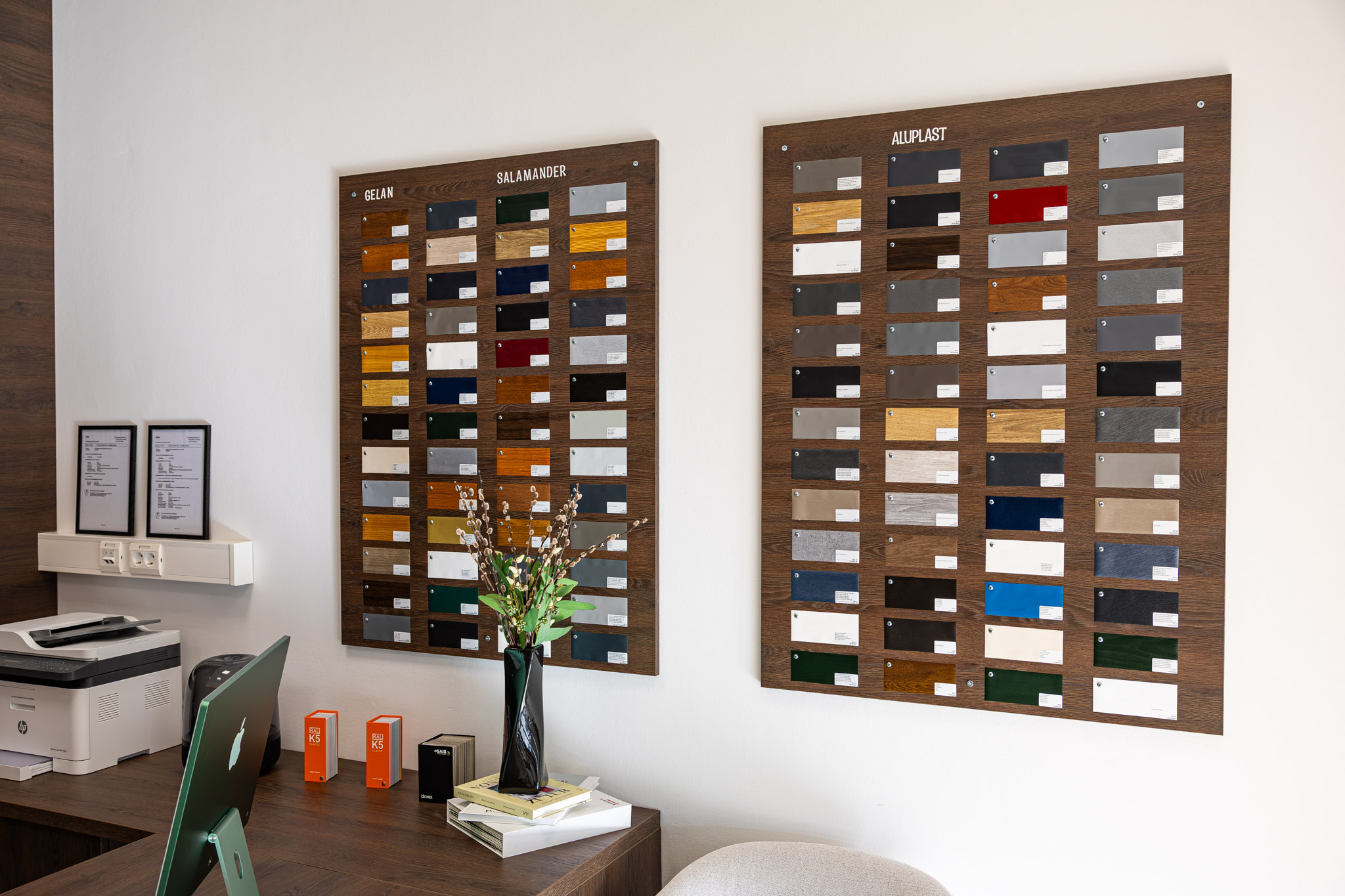 werkpoint-6 Hochzeitstorte wird angeschnitten